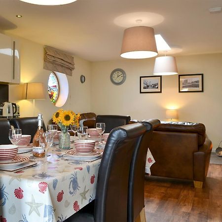 Porthole Cottage Allonby エクステリア 写真